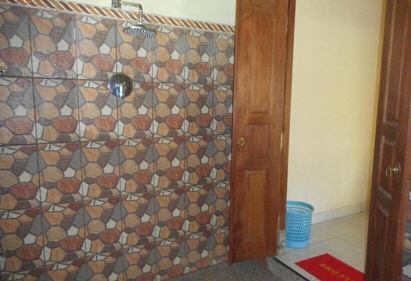 발코니 디럭스 룸, Cegeng Lestari Guest House