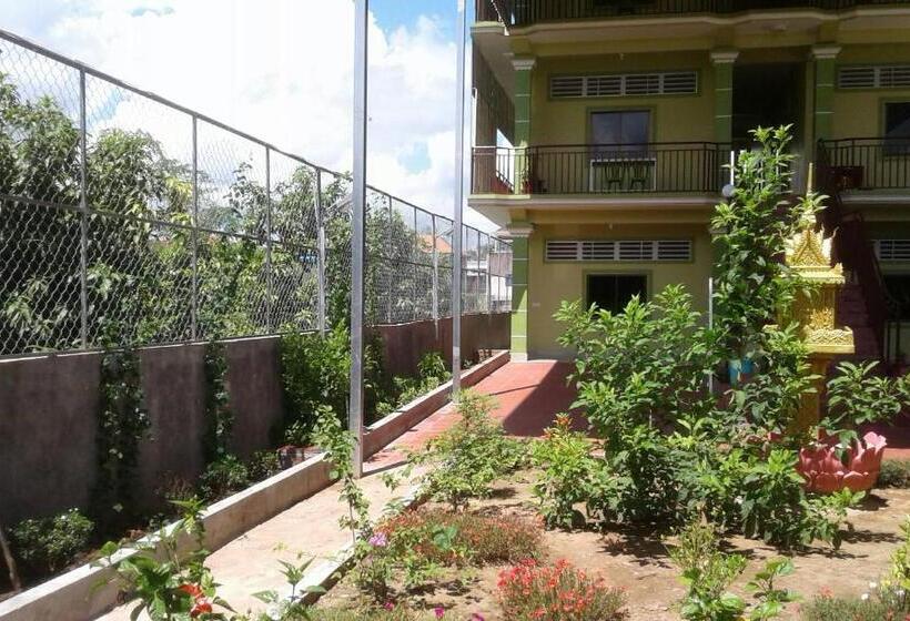 اتاق استاندارد با چشم‌انداز باغ, Phalla Riverside