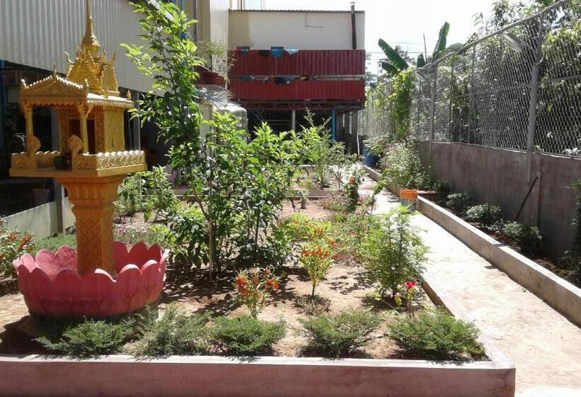 اتاق استاندارد با چشم‌انداز باغ, Phalla Riverside
