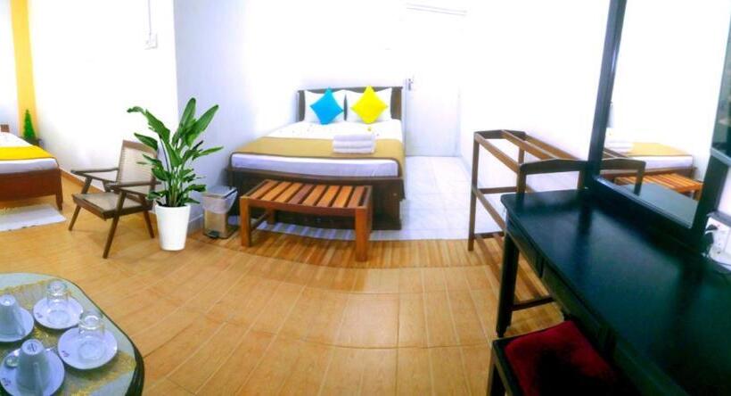 Quarto Triplo Superior, Imaaga Kandy Residence