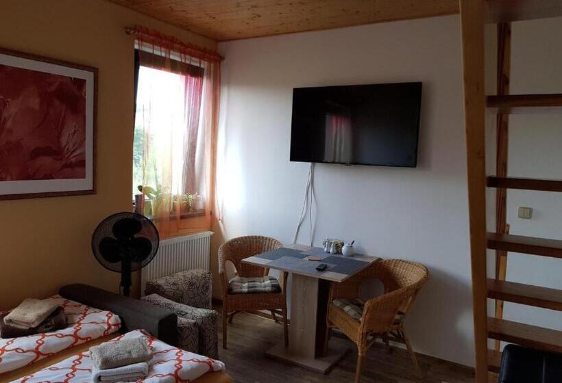 Svit, Guest House Sherpa