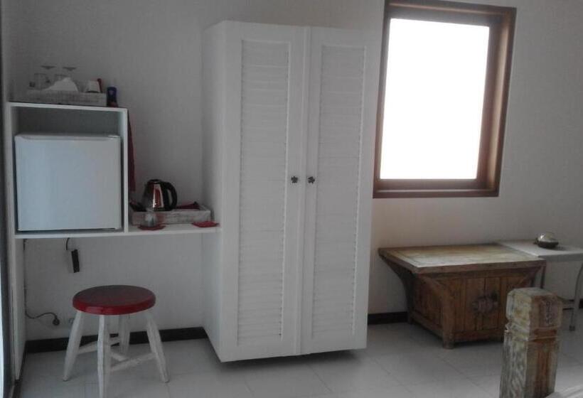 스위트, Nalini Resort