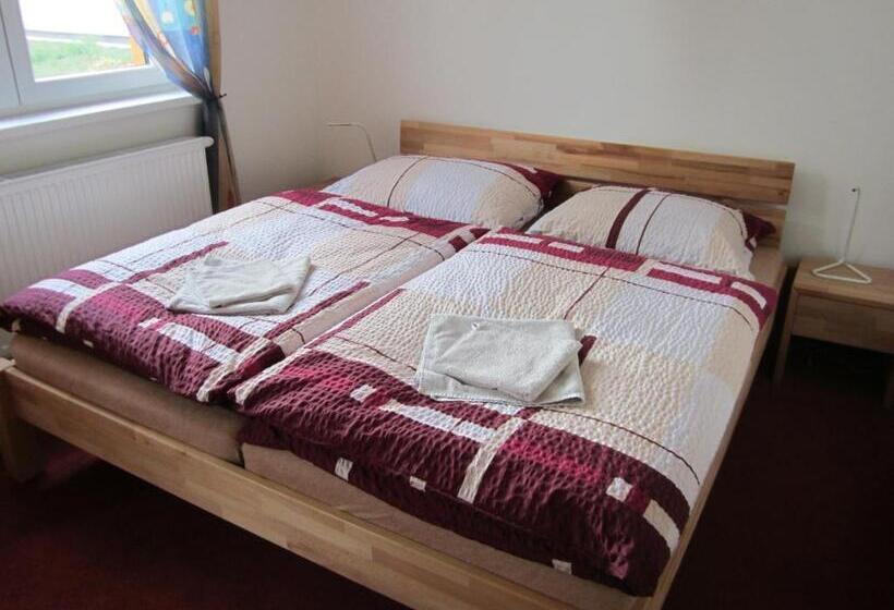 豪华房间, Guest House Krpole