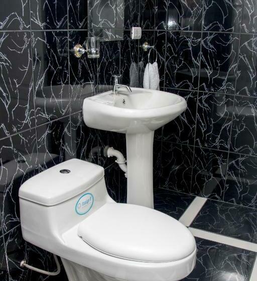 اتاق استاندارد یک نفره, Hostal Santa Rosa
