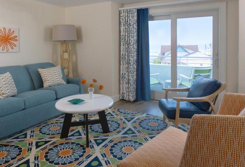 Deluxe Suite Sea View, The Break