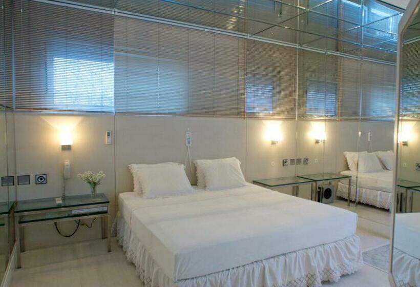 デラックスルーム, Motel Acqua