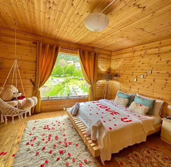 山の見えるジュニアスイート, Guesthouse Marashi
