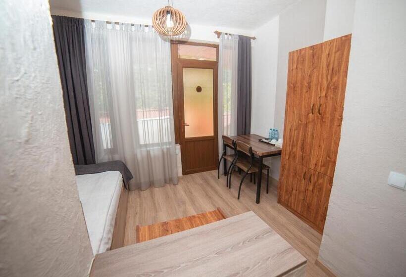 Номер Стандарт Трехместный, Popock Dilijan 1