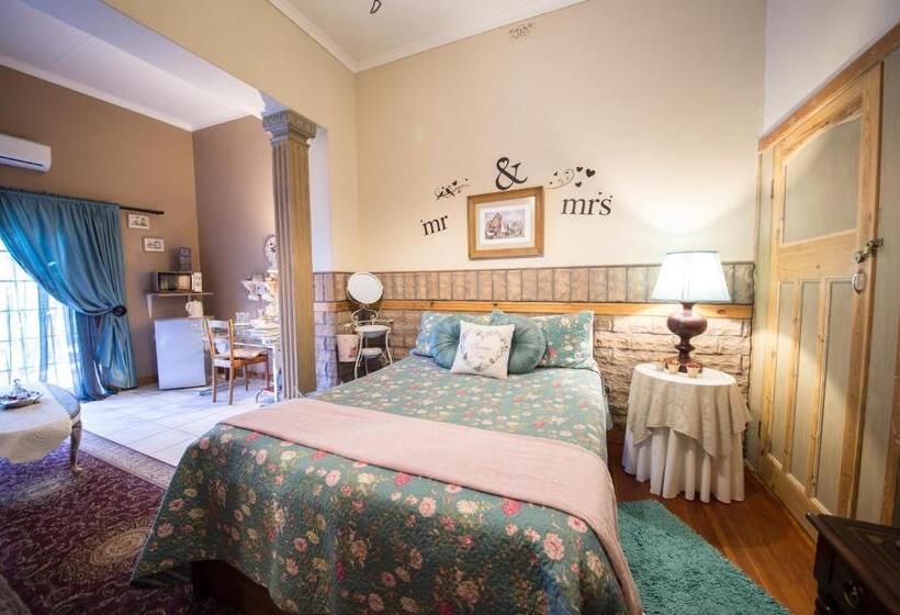 Номер Стандарт Вид на Бассейн, Tarentaalrand Guesthouse