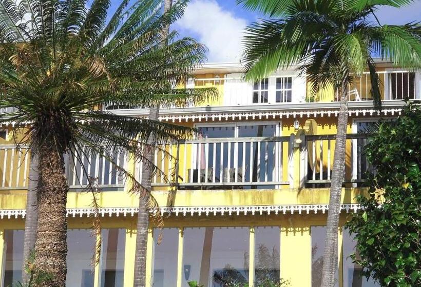 آپارتمان 1 خوابه با تراس, Villa Laurina