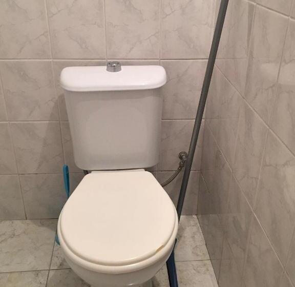 اتاق لوکس با بالکن, Guest House Roman/gonio