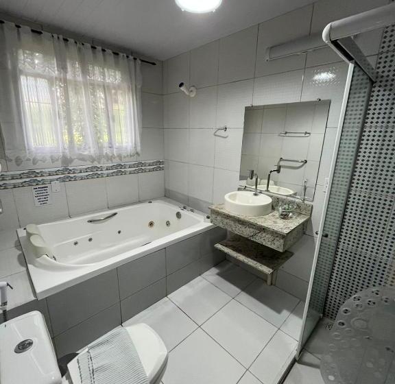 Люкс Кровать Кинг, Pousada Chez Nous