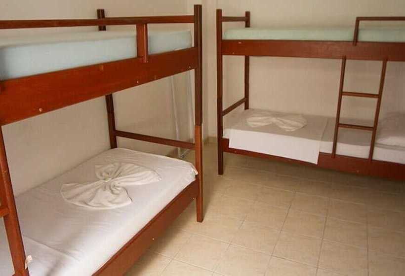 اتاق استاندارد چهار تخته, Residencial Buenos Aires