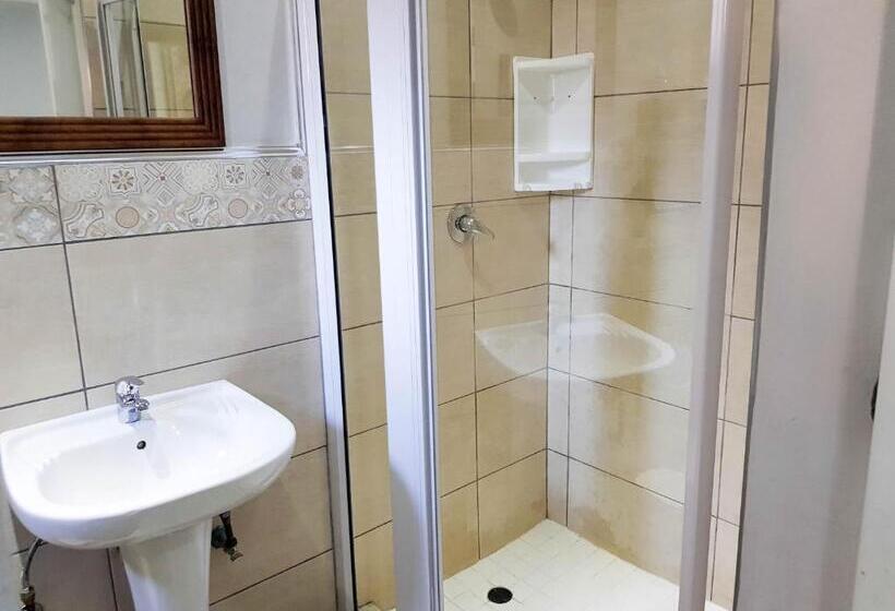 스탠다드 룸 풀장 전망, Dormio Manor Guest Lodge
