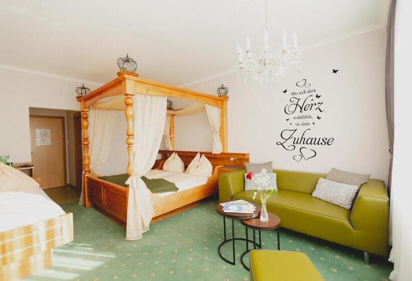 اتاق راحتی, Gasthof Berghof