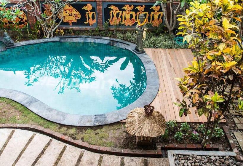 Номер Стандарт, Hobbit S House Homestay