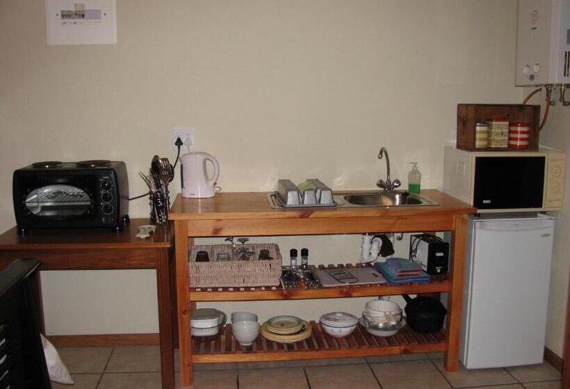 Шале 1 Спальня, Die Ou Huis Accommodation