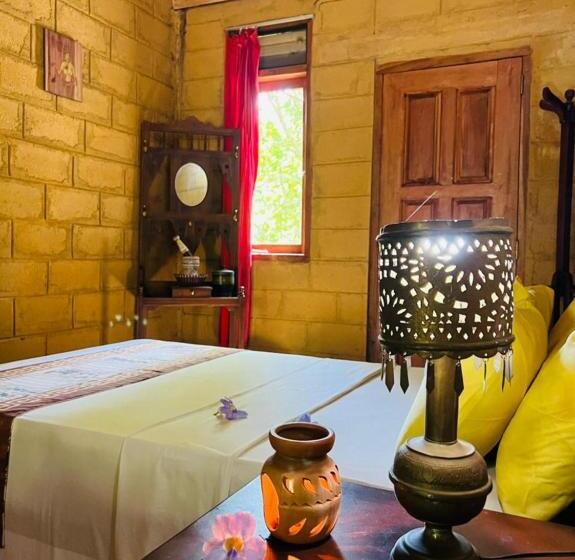 اتاق استاندارد با چشم‌انداز باغ, Kandy Eco Retreat