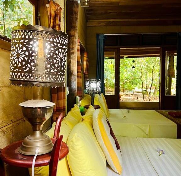 اتاق استاندارد, Kandy Eco Retreat