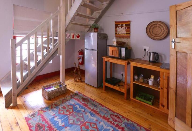 이코노미 룸, 33 Berg Selfcatering