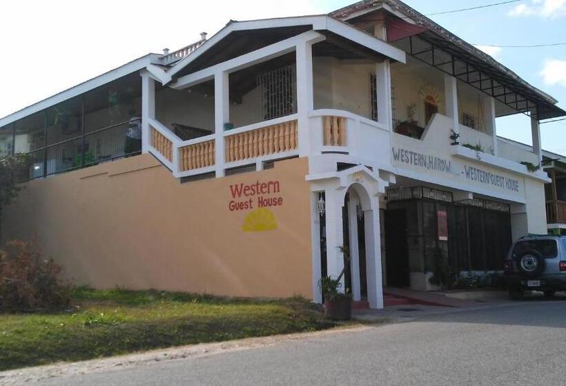 اتاق اکونومی, Don Santiago Guesthouse Downtown