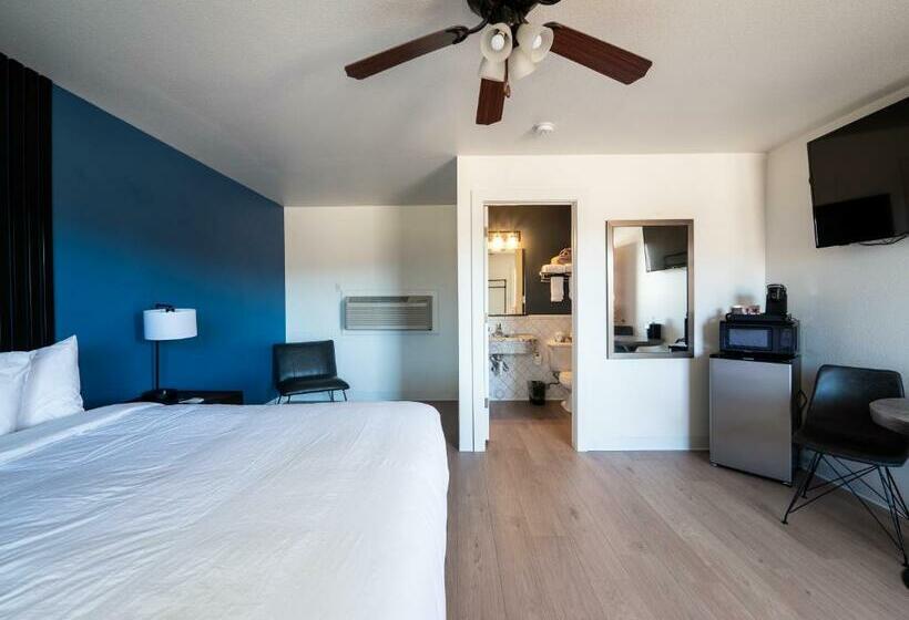 Стандартный Номер Кровать Кинг, Balanced Rock Inn