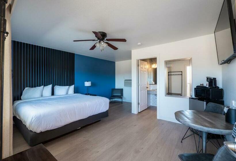 Стандартный Номер Кровать Кинг, Balanced Rock Inn