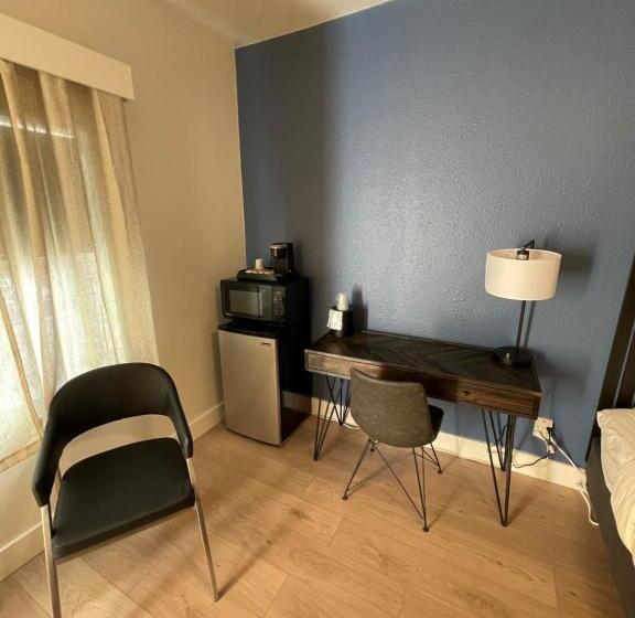 Quarto Estandar, Balanced Rock Inn