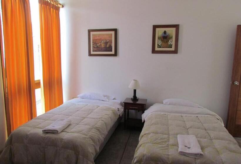 اتاق سوپریور سه تخته, Huanchaco Hostal