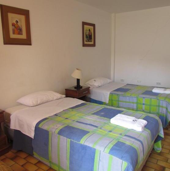 سوییت خانوادگی, Huanchaco Hostal