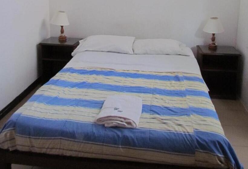 اتاق استاندارد, Huanchaco Hostal