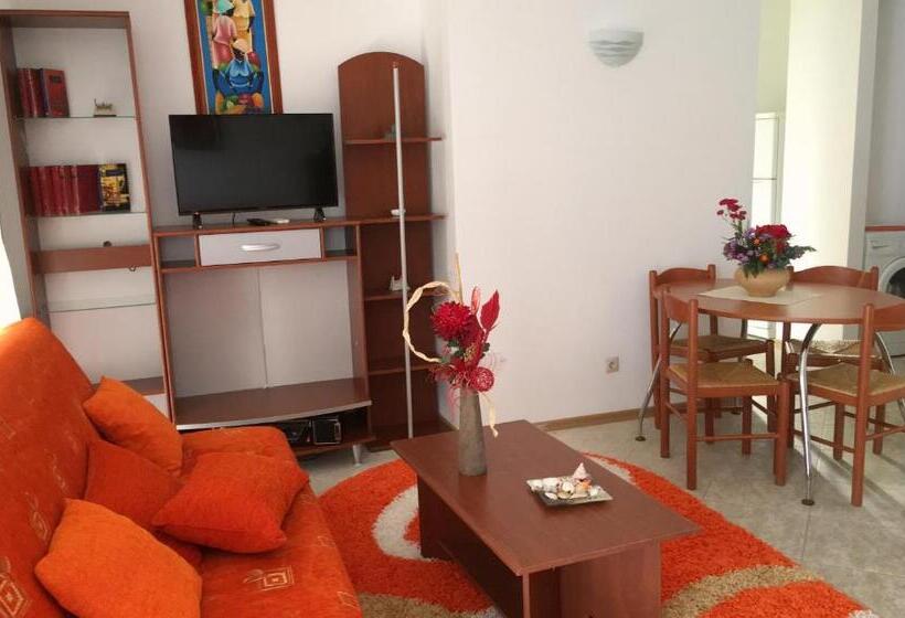 آپارتمان 1 خوابه با بالکن, Club Topaz Apartments