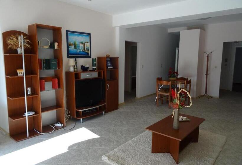 آپارتمان سوپریور 2 خوابه, Club Topaz Apartments