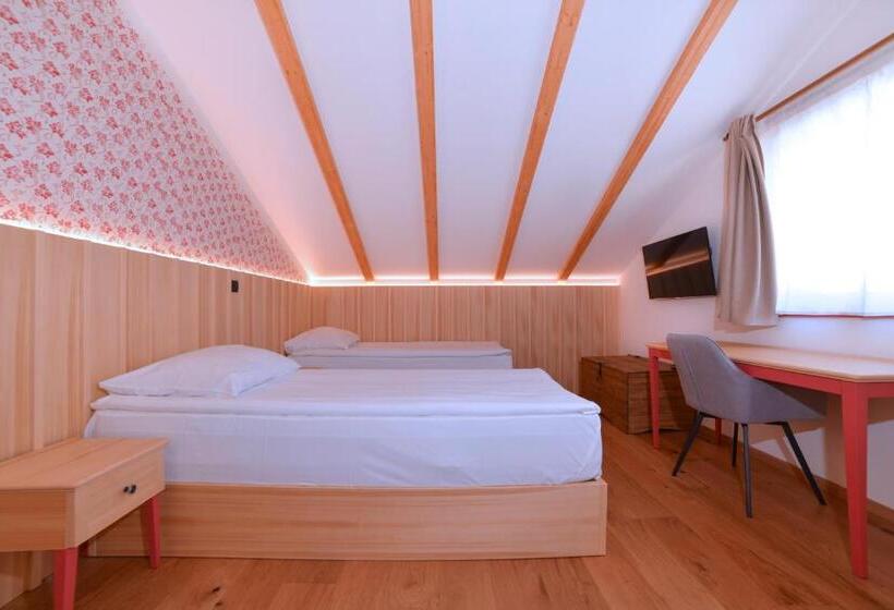 اتاق لوکس, Guesthouse Les