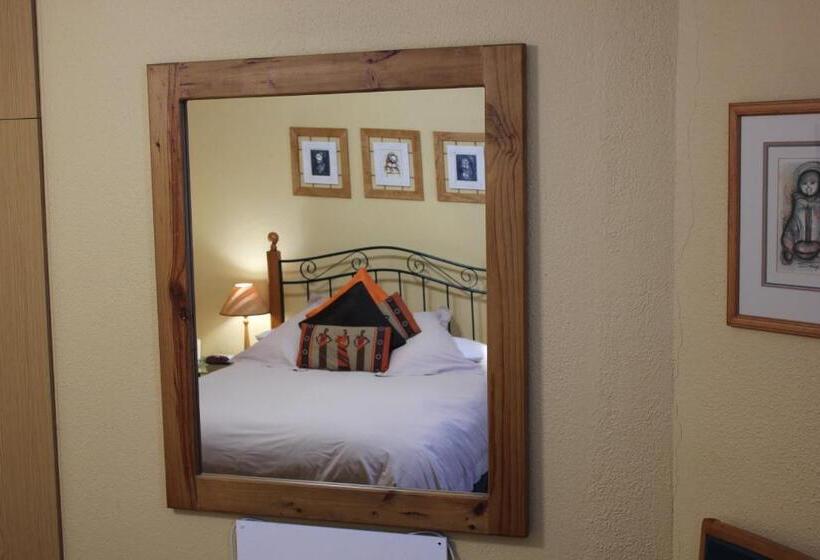 اتاق استاندارد, Old Oak Guest House