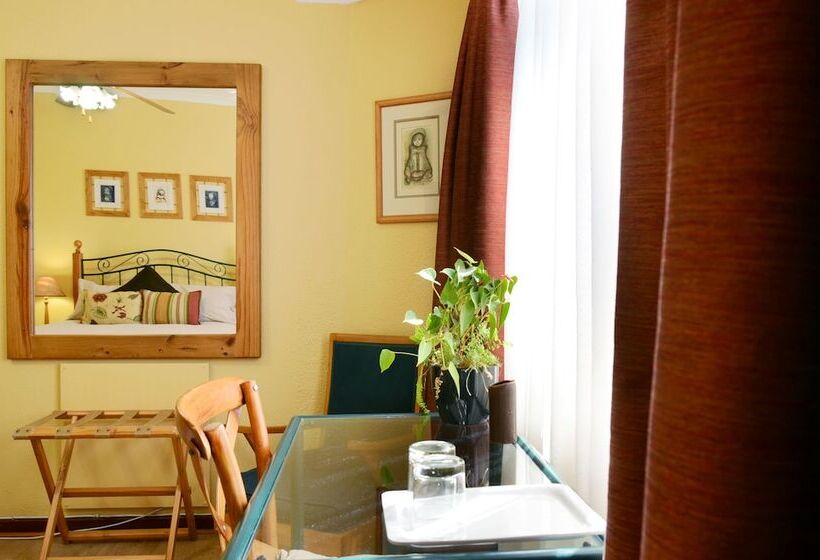 اتاق استاندارد, Old Oak Guest House