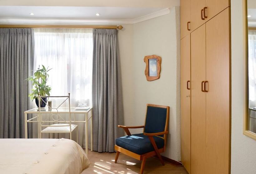 اتاق استاندارد, Old Oak Guest House