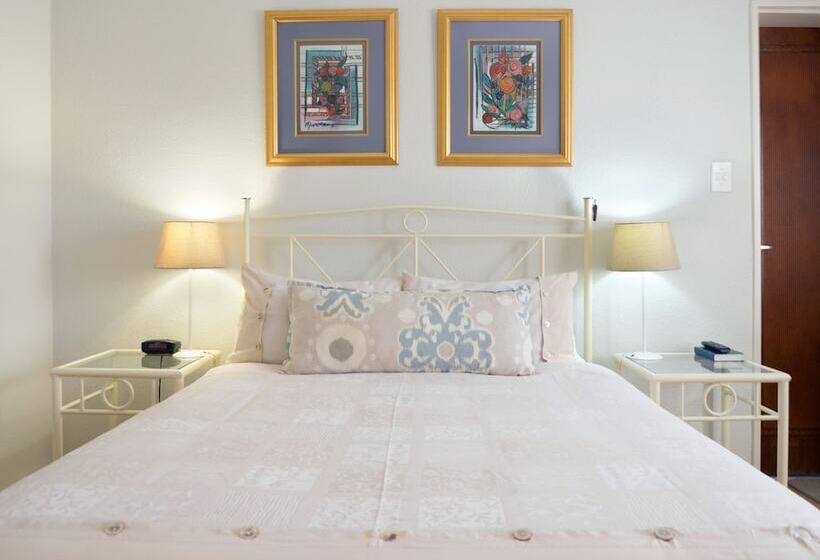 اتاق استاندارد, Old Oak Guest House