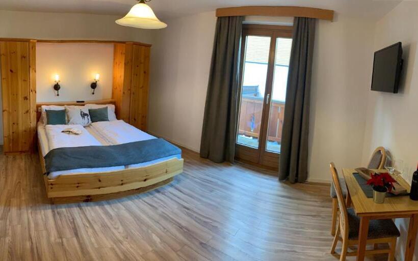 Семейный Номер, Gasthof Schöntal