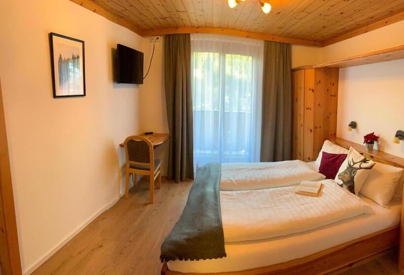 Семейный Номер, Gasthof Schöntal
