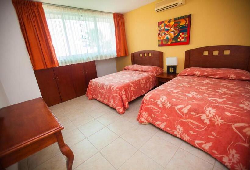 Deniz Manzaralı 1 Yatak Odalı Daire, Banderas Suites