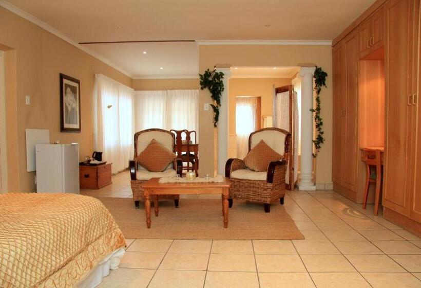 Люкс, A White House Guest House
