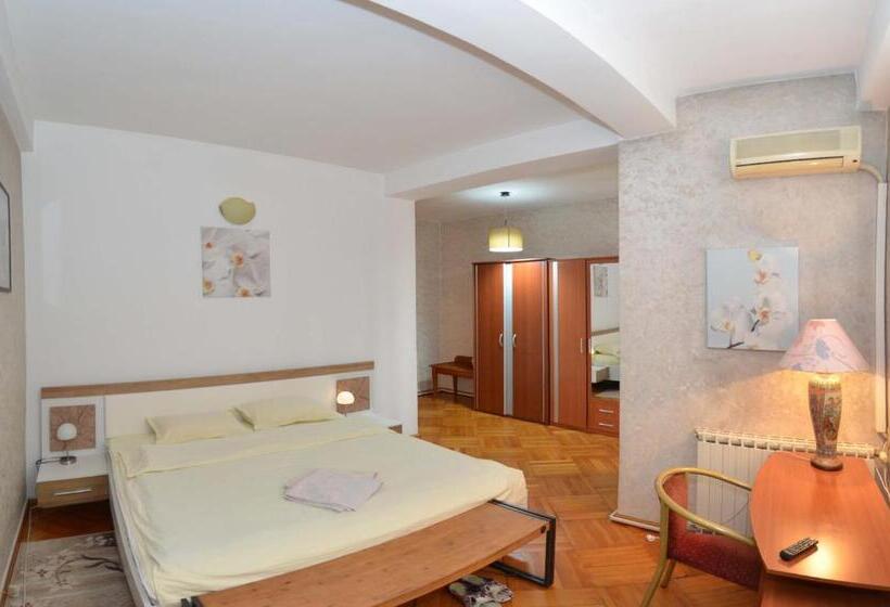 اتاق استاندارد, Vila A&b