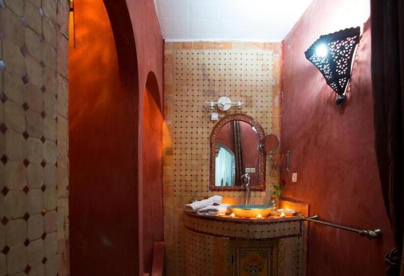 اتاق سوپریور, Riad Safir