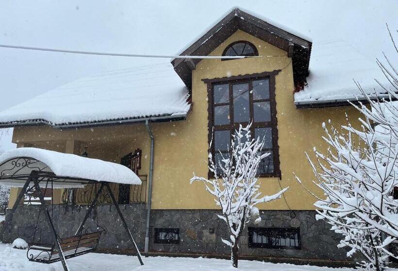 ویلای 1 خوابه, Prutets Guest House