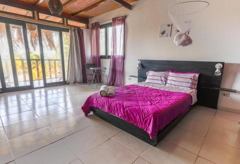 اتاق لوکس, Punta Pacifico Bungalows Mancora