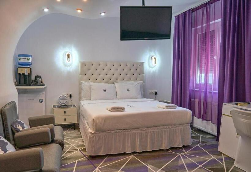 اتاق استاندارد با بالکن, Amethyst House