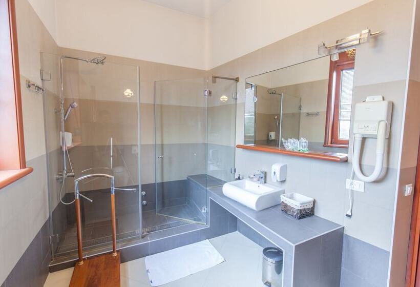 Suite with Terrace, The Belgrade Hills Rooms And Suites