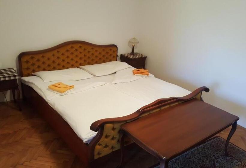 اتاق استاندارد, Marinčič Inn
