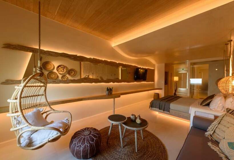 Deluxe Suite Sea View, Divelia East